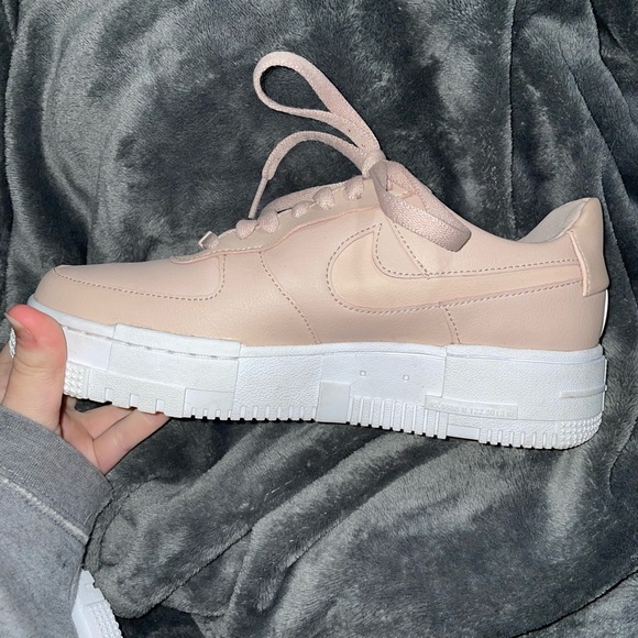 Pixel Air Force 1’s - Picture 5 of 7